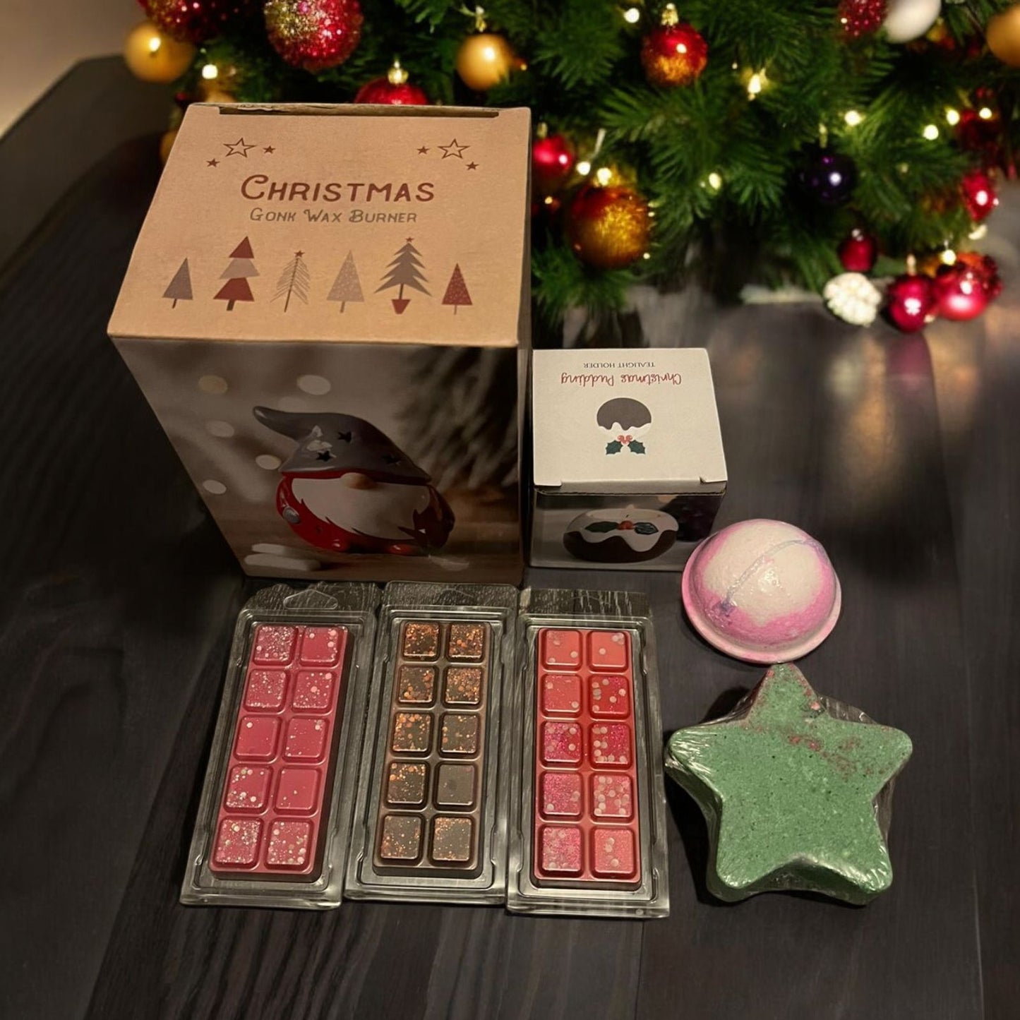 Ultimate Christmas Christmas Bundle Box - Waxmelts & Bathbombs - Wax Made With 100% Rapeseed & Coconut Wax