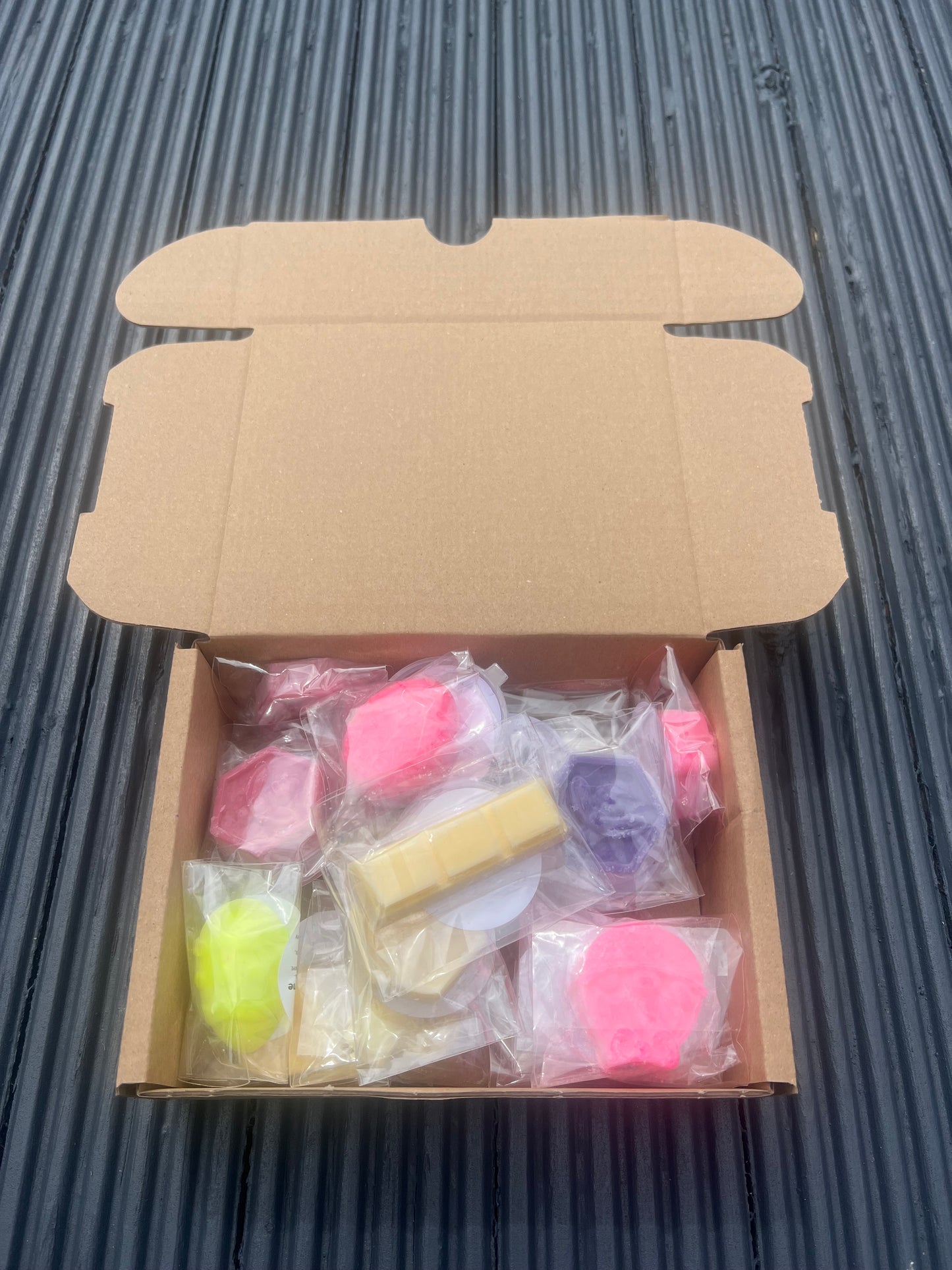 Waxmelt Sample Boxes - Very Scented & Long Lasting